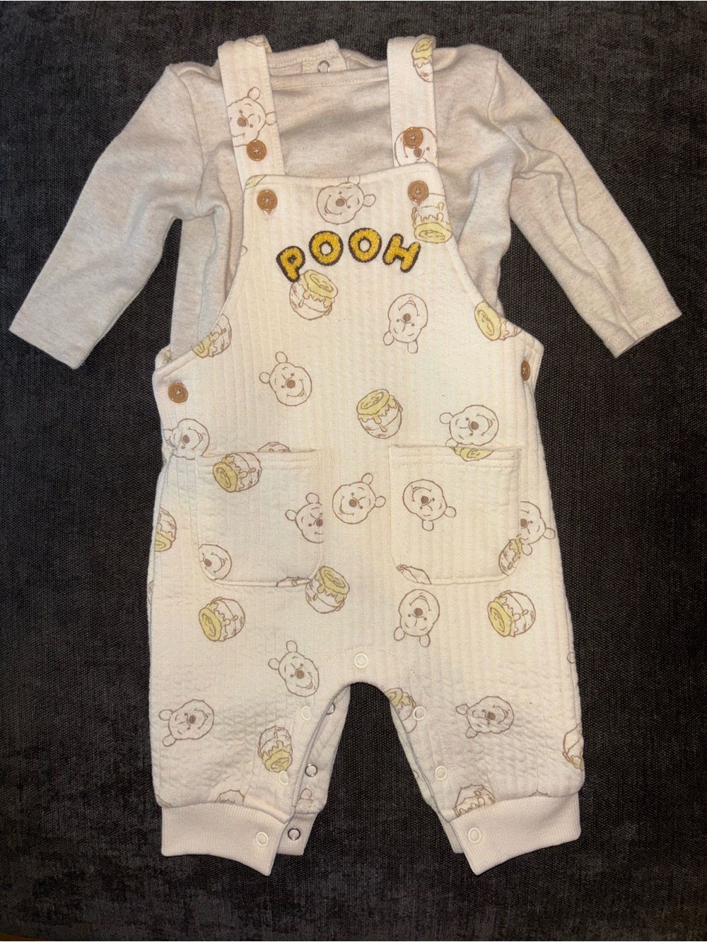 Disney Pooh Cream and Yellow Baby Matching Set